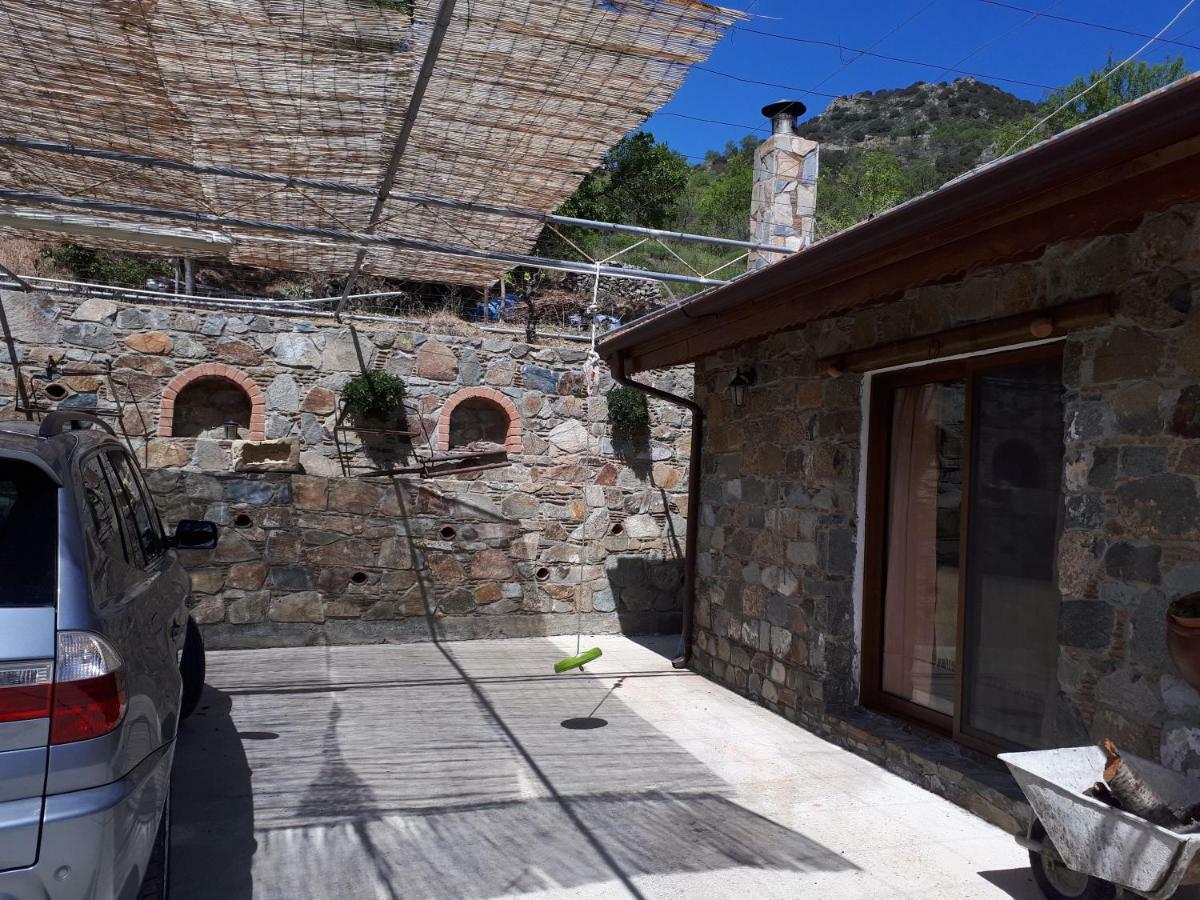 Villa Agrompelo House à Agros Extérieur photo